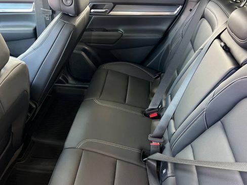 New 2027 GMC Terrain Elevation w/ Elevation Premium Package FWD image 11