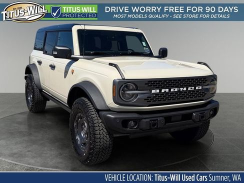 Used 2025 Ford Bronco Badlands AWD/4WD image 1