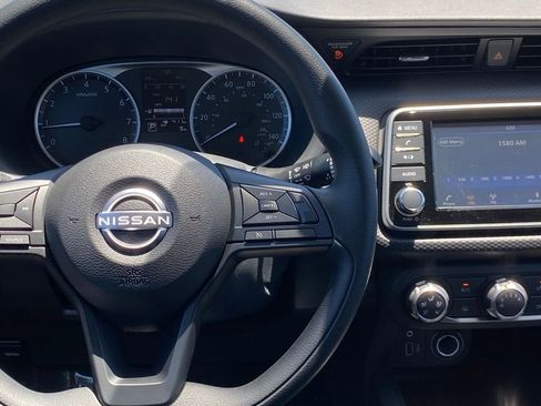 New 2025 Nissan Kicks Play S image 22