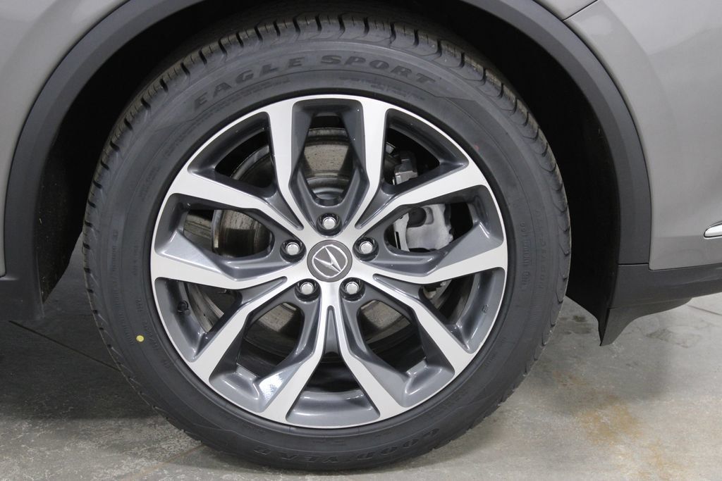 Used 2023 Acura MDX w/ Technology Package AWD/4WD image 13