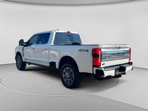 Used 2023 Ford F350 Limited AWD/4WD image 3