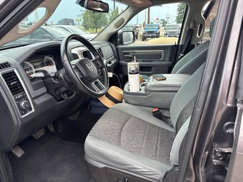 Used 2015 RAM 1500 Big Horn AWD/4WD image 4