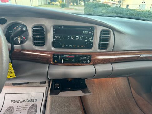 Used 2002 Buick Le Sabre Custom w/ Luxury Pkg FWD image 20