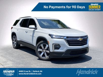 Used 2023 Chevrolet Traverse LT w/ LT Premium Package