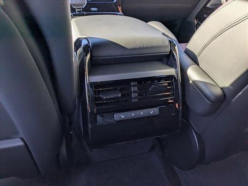 Certified 2025 Land Rover Range Rover Sport Dynamic SE image 19