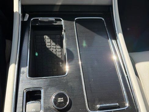 Used 2025 Lincoln Aviator Reserve w/ Equipment Group 201A image 18