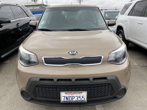 Used 2015 Kia Soul image 3