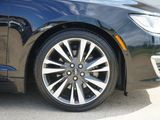 Used 2019 Lincoln MKZ Reserve image 4