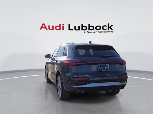 New 2025 Audi Q5 Premium Plus image 7