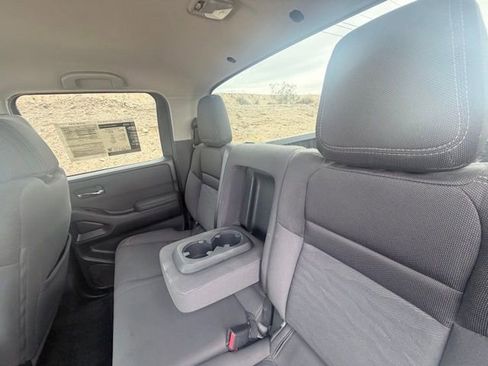 Certified 2024 Nissan Frontier SV image 27