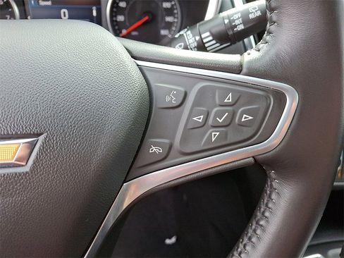 Used 2022 Chevrolet Equinox LT image 18