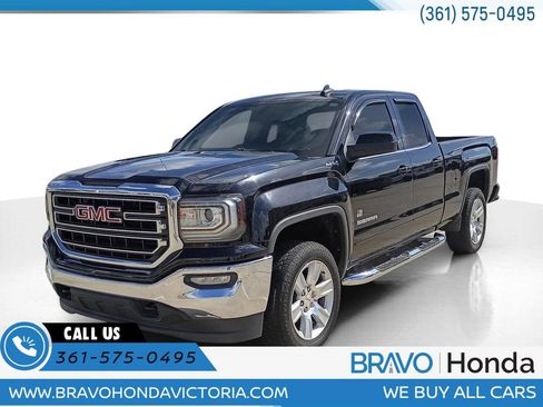 Used 2018 GMC Sierra 1500 SLE w/ SLE Value Package AWD/4WD image 1