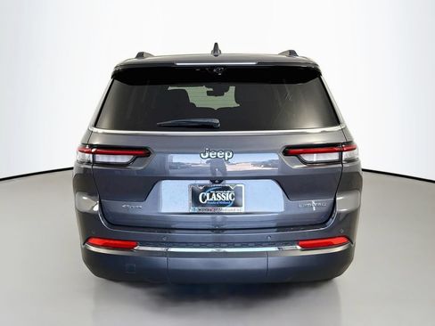 Used 2023 Jeep Grand Cherokee L Limited w/ Luxury Tech Group II AWD/4WD image 6