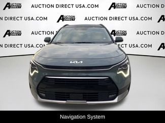 Used 2023 Kia Niro EX Touring video 2