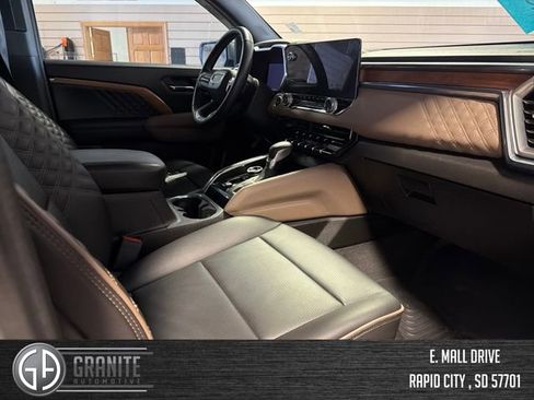 Used 2023 GMC Canyon Denali AWD/4WD image 33