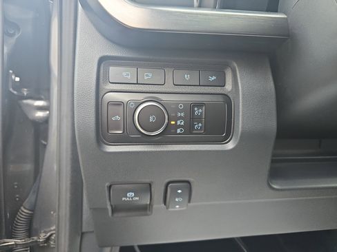 Used 2023 Ford F250 Lariat w/ Lariat Ultimate Package image 21