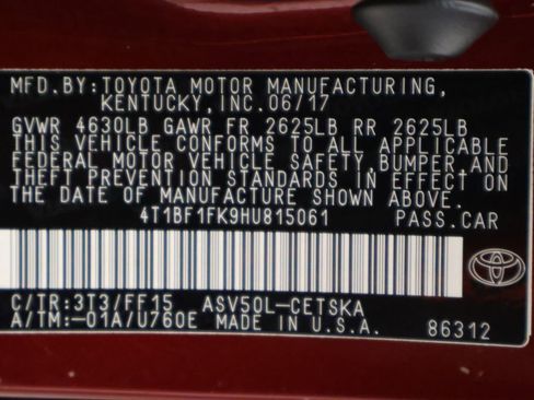 Used 2017 Toyota Camry SE image 17