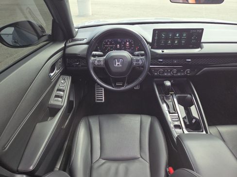 Used 2025 Honda Accord Sport image 25