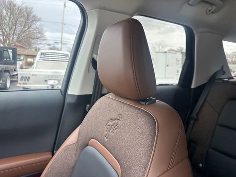 Used 2025 Ford Bronco Sport Outer Banks w/ Outer Banks Tech Package+ image 41