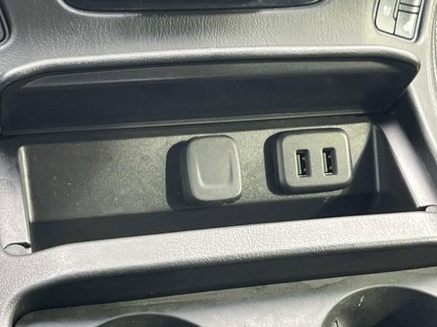 Used 2018 GMC Yukon Denali w/ Denali Ultimate Package image 36