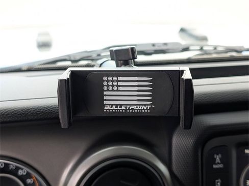 Used 2021 Jeep Wrangler Sport image 15