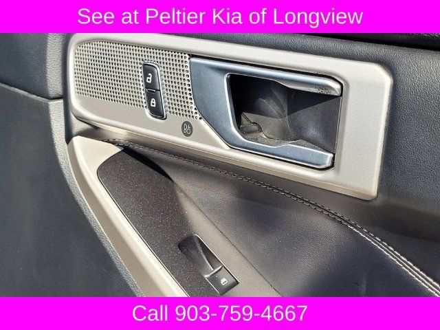 Used 2023 Ford Explorer Limited RWD image 13