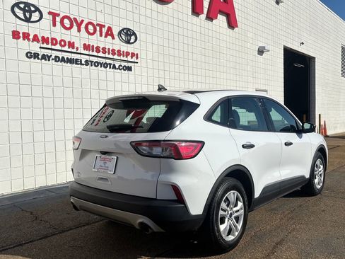 Used 2020 Ford Escape S image 5