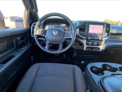 Used 2024 RAM 3500 Tradesman w/ Chrome Appearance Group image 9