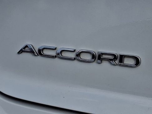 Used 2024 Honda Accord EX image 29