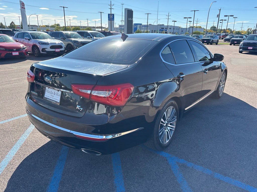 Used 2015 Kia Cadenza Premium FWD image 5
