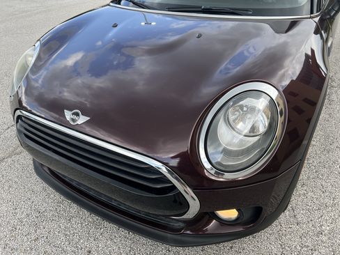 Used 2016 MINI Cooper Clubman FWD image 11