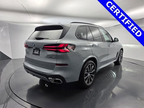 Certified 2026 BMW X5 xDrive40i w/ Executive Package image 4