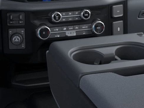 New 2025 Ford F150 XLT w/ Equipment Group 301A Standard image 15