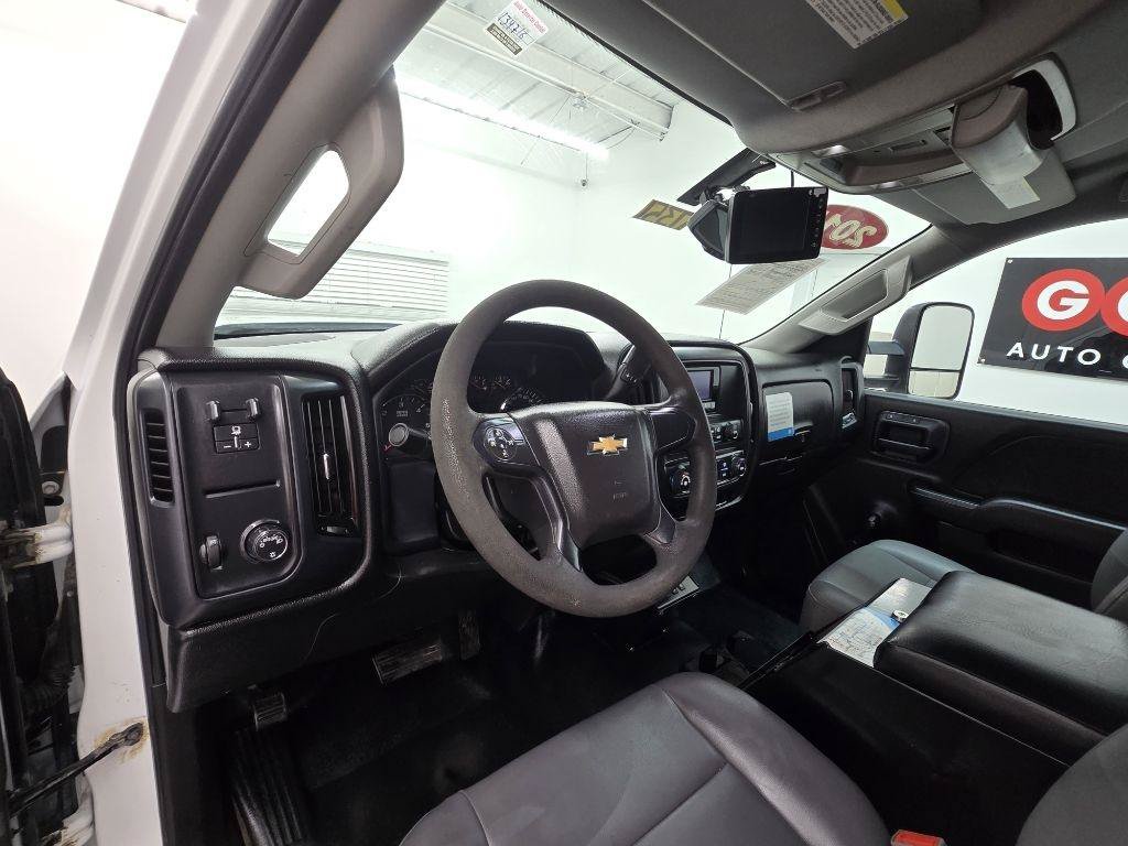 Used 2015 Chevrolet Silverado 3500 W/T RWD image 11