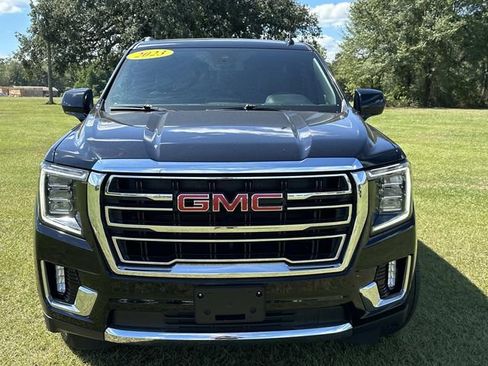 Used 2023 GMC Yukon SLT image 2