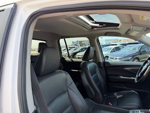 Used 2023 Honda Ridgeline RTL-E image 22