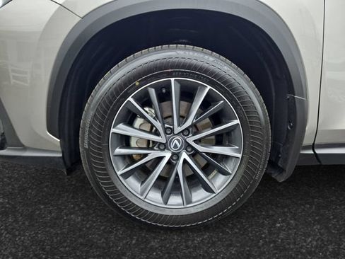 Used 2024 Lexus NX 350h AWD image 4
