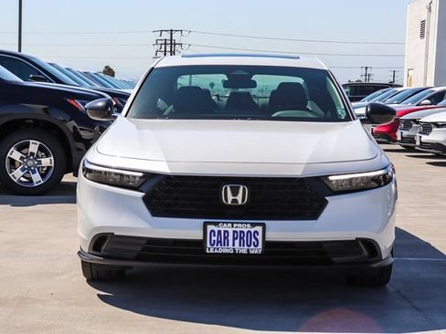 Used 2024 Honda Accord Sport image 3