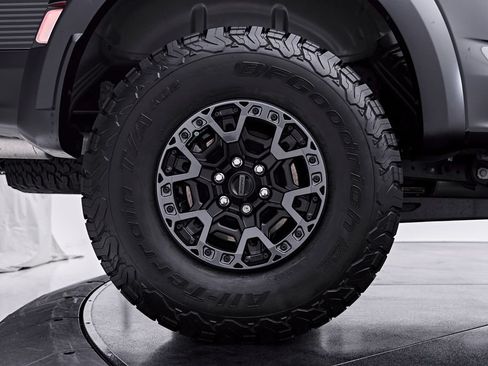 Used 2026 Ford F150 Raptor w/ Equipment Group 803A Raptor R AWD/4WD image 39