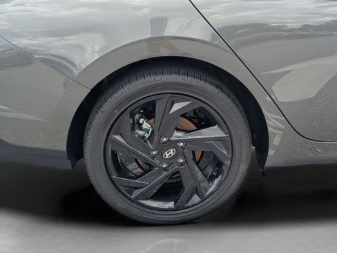 New 2026 Hyundai Elantra SEL Sport Premium FWD image 33