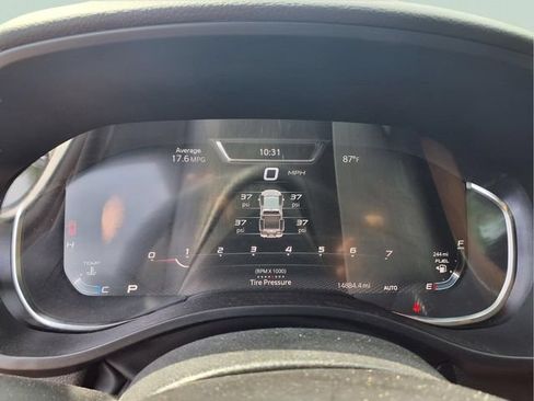 Used 2025 RAM 1500 Big Horn AWD/4WD image 24