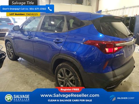 Used 2021 Kia Seltos LX AWD/4WD image 3