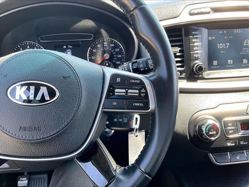 Used 2019 Kia Sorento AWD w/ LX Convenience Package image 23