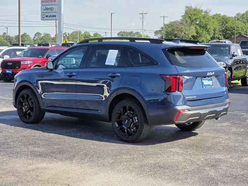 Used 2024 Kia Sorento SX AWD/4WD image 5