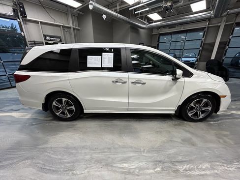 Used 2018 Honda Odyssey Touring image 34