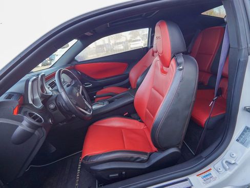 Used 2015 Chevrolet Camaro SS w/ RS Package image 11