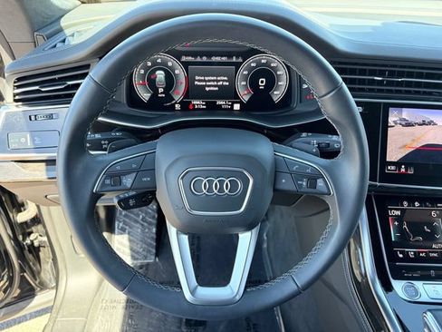 Used 2025 Audi Q8 Prestige AWD/4WD image 10