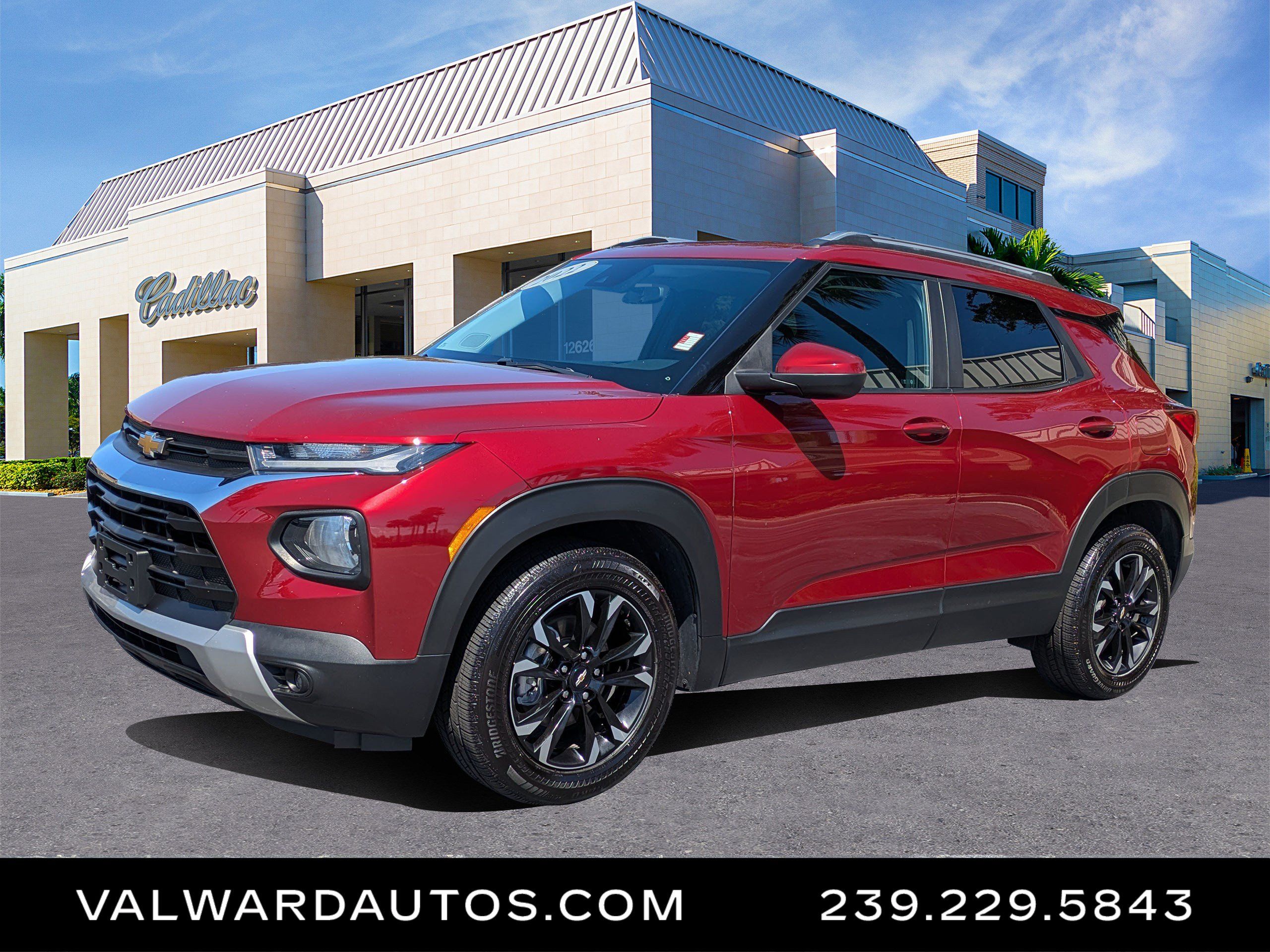 Used 2022 Chevrolet TrailBlazer LT w/ Driver Confidence Package FWD image 1