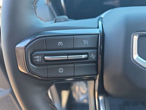 New 2026 GMC Terrain AT4 w/ Convenience Package III image 17