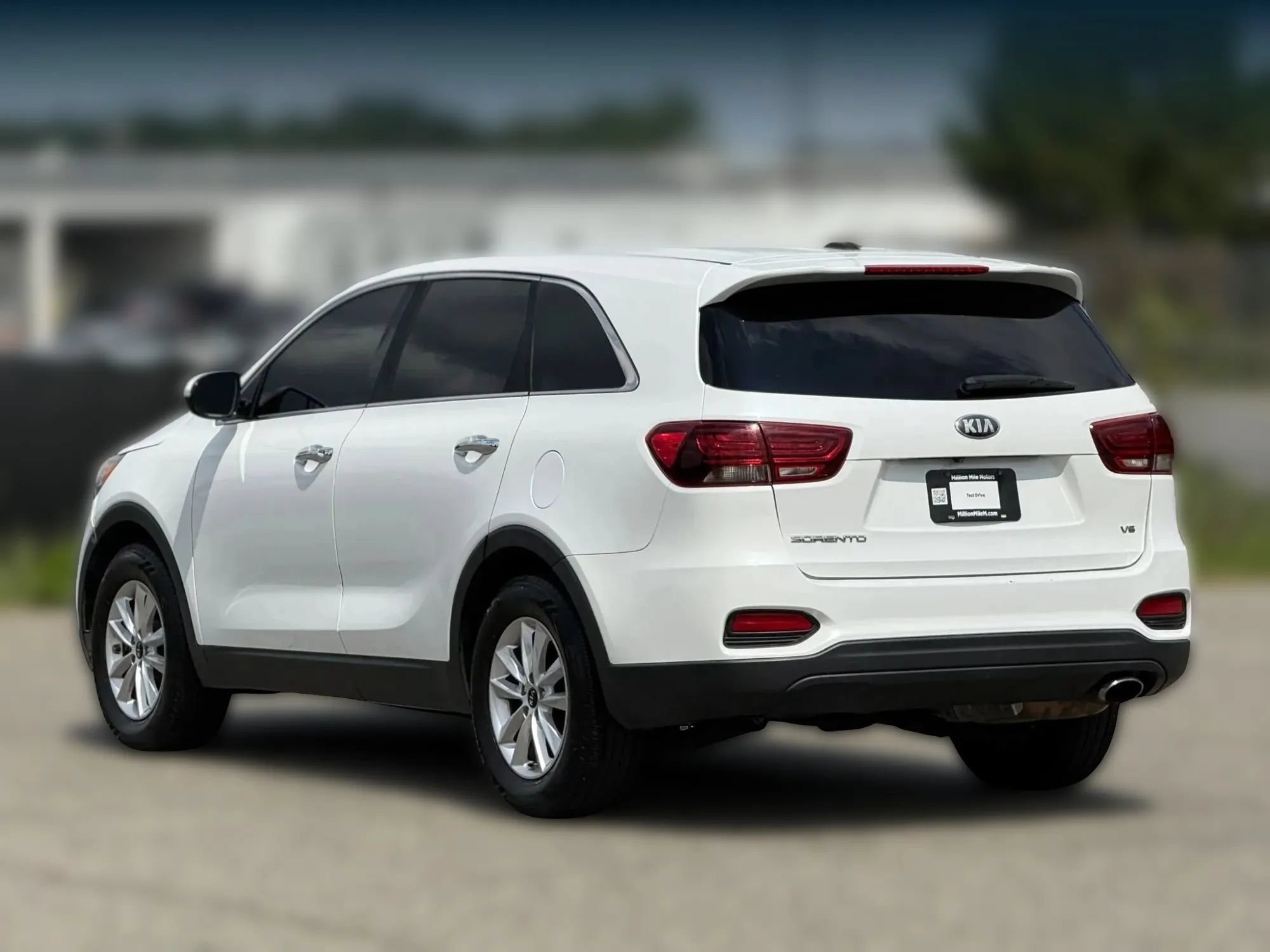 Used 2020 Kia Sorento FWD V6 image 10